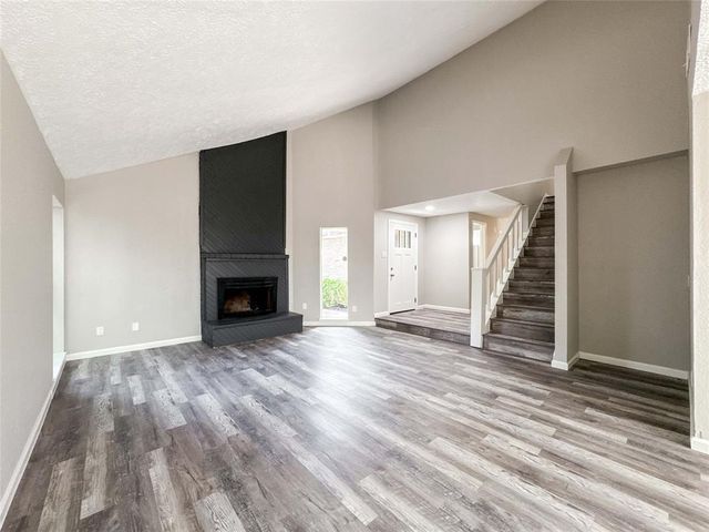 10610 Mills Prairie Street, Houston, TX 77070