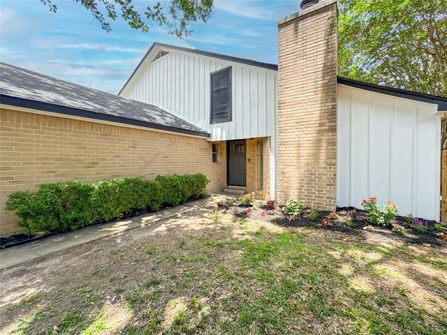 10610 Mills Prairie Street, Houston, TX 77070