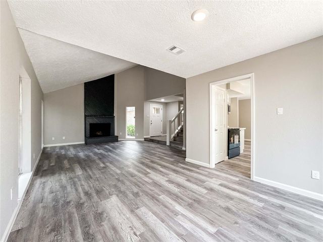 10610 Mills Prairie Street, Houston, TX 77070