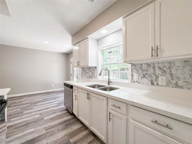 10610 Mills Prairie Street, Houston, TX 77070