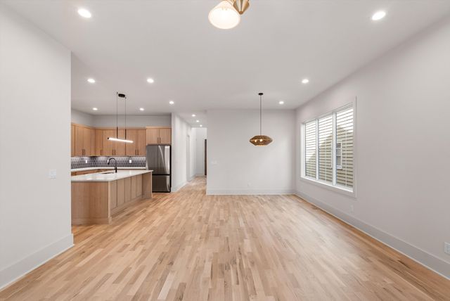 916 Morrison St, Nashville, TN 37208
