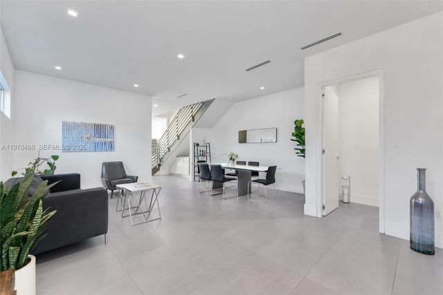 3055 Carter St 3055, Miami, FL 33133