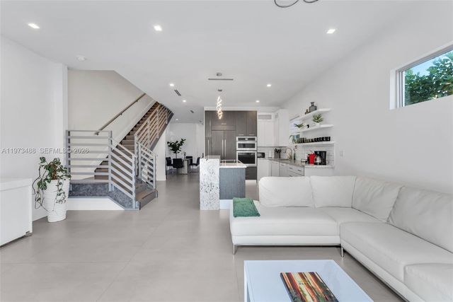 3055 Carter St 3055, Miami, FL 33133