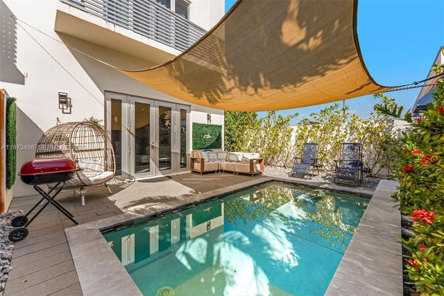 3055 Carter St 3055, Miami, FL 33133