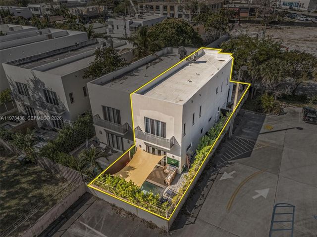 3055 Carter St 3055, Miami, FL 33133