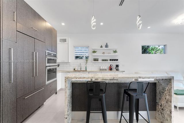 3055 Carter St 3055, Miami, FL 33133