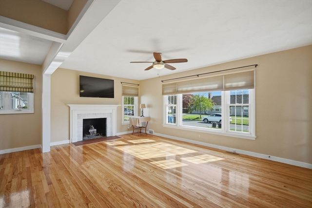 210 Winton Street, Springfield, MA 01118