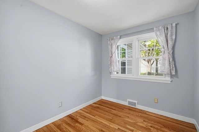 210 Winton Street, Springfield, MA 01118