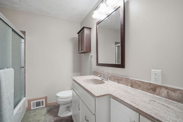 210 Winton Street, Springfield, MA 01118