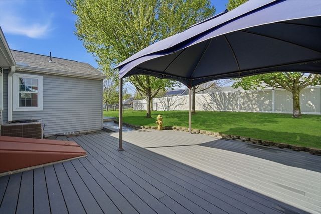 210 Winton Street, Springfield, MA 01118
