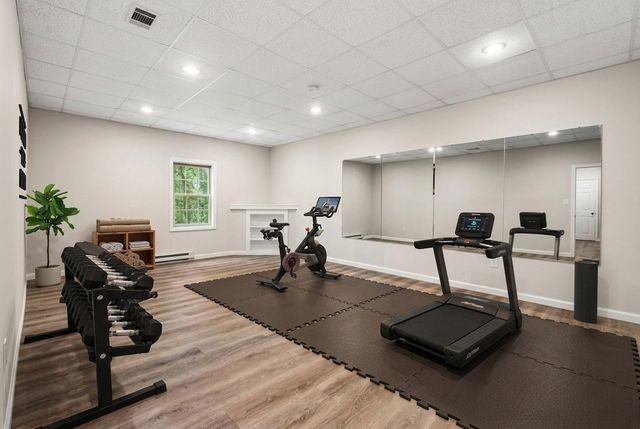 6 Hazel Rd, Lexington, MA 02420