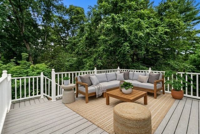 6 Hazel Rd, Lexington, MA 02420