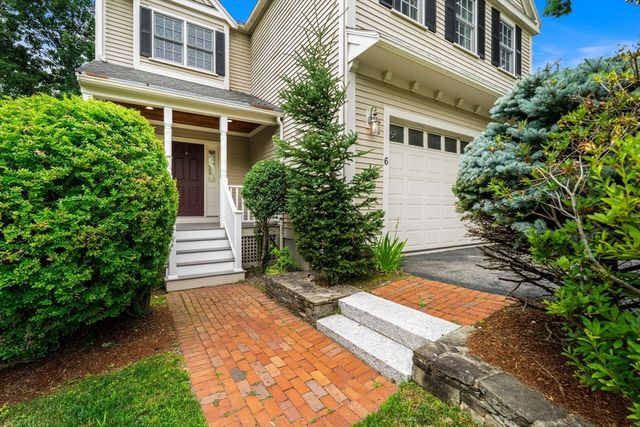 6 Hazel Rd, Lexington, MA 02420