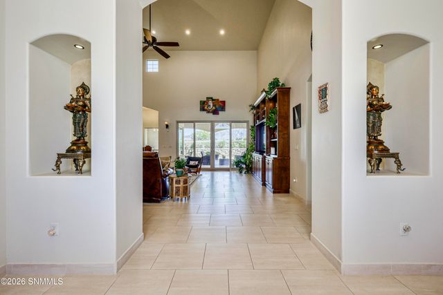 5545 Via Segura, Las Cruces, NM 88011