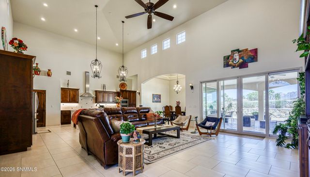 5545 Via Segura, Las Cruces, NM 88011