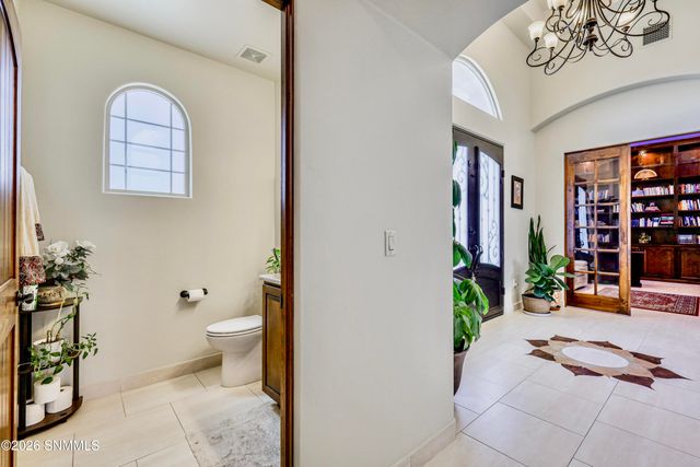 5545 Via Segura, Las Cruces, NM 88011