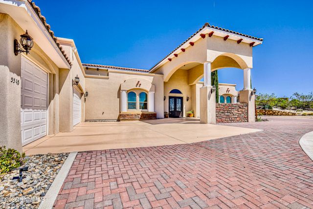 5545 Via Segura, Las Cruces, NM 88011