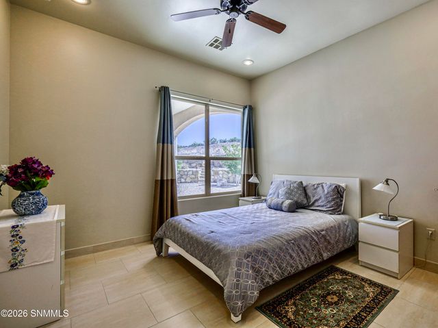 5545 Via Segura, Las Cruces, NM 88011