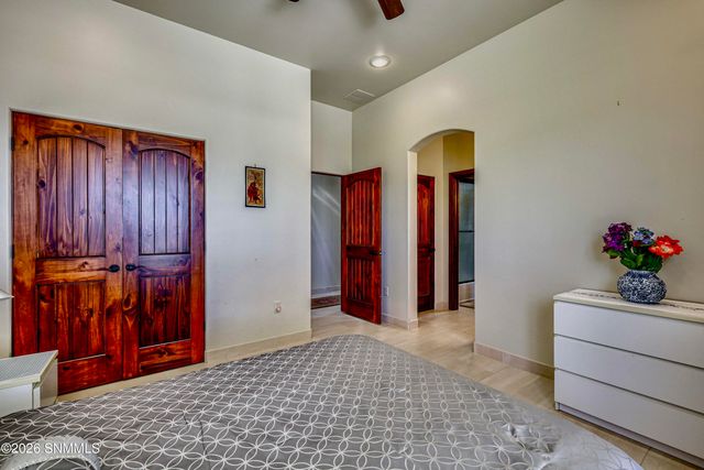 5545 Via Segura, Las Cruces, NM 88011