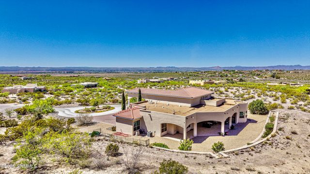 5545 Via Segura, Las Cruces, NM 88011
