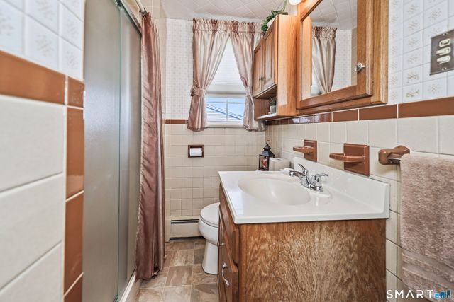 14 Richard Lane, Prospect, CT 06712