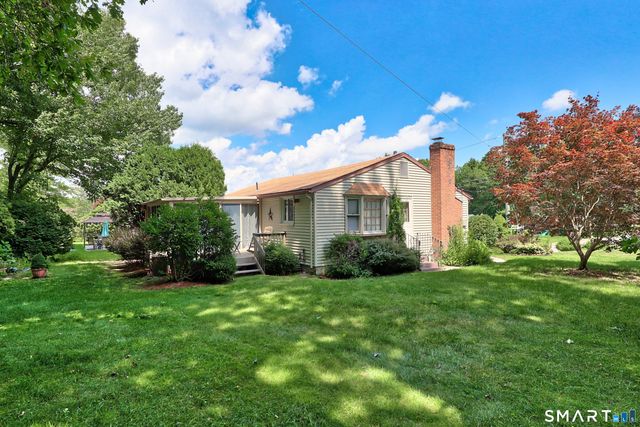 14 Richard Lane, Prospect, CT 06712