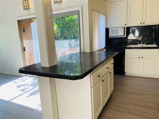 1001 W Stevens Avenue 278, Santa Ana, CA 92707