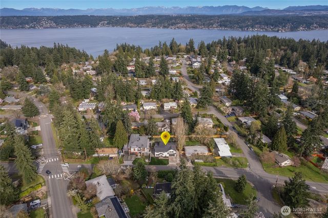 428 164th Avenue SE, Bellevue, WA 98008