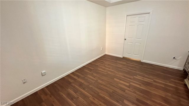 43 East Agate Avenue 203, Las Vegas, NV 89123