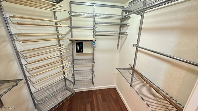 43 East Agate Avenue 203, Las Vegas, NV 89123