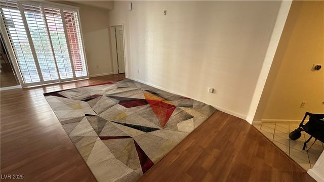 43 East Agate Avenue 203, Las Vegas, NV 89123