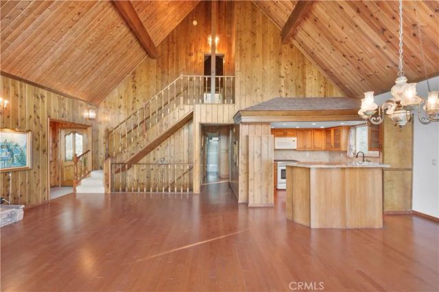 28992 Banff Dr, Lake Arrowhead, CA 92352