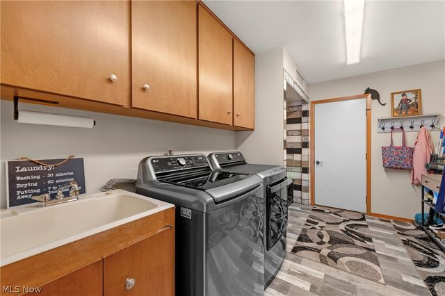 33125 Cedar Branch Circle, North Ridgeville, OH 44039