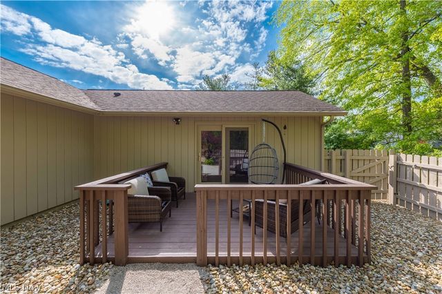 33125 Cedar Branch Circle, North Ridgeville, OH 44039
