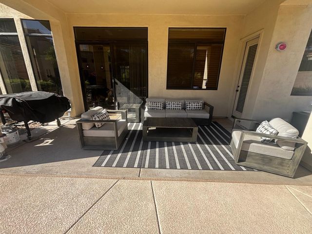 4906 E Hamblin Drive, Phoenix, AZ 85054