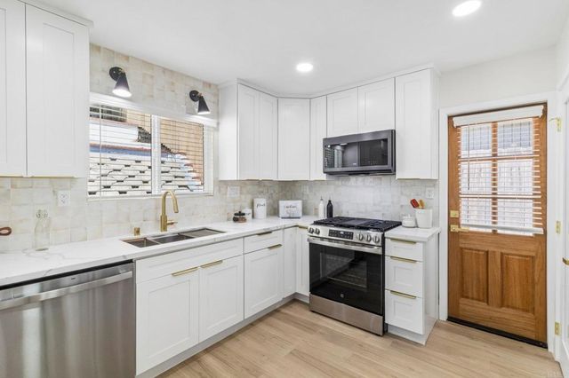 3646 Curlew Street, San Diego, CA 92103