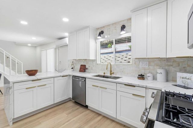 3646 Curlew Street, San Diego, CA 92103