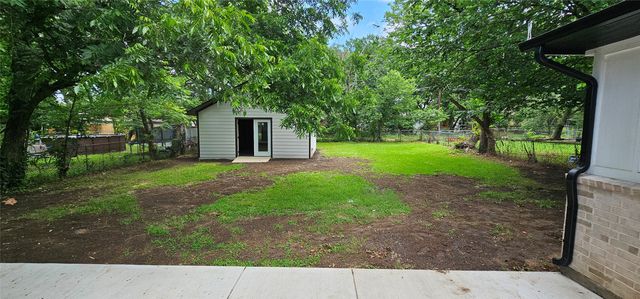 614 E Farmers Road, Seagoville, TX 75159
