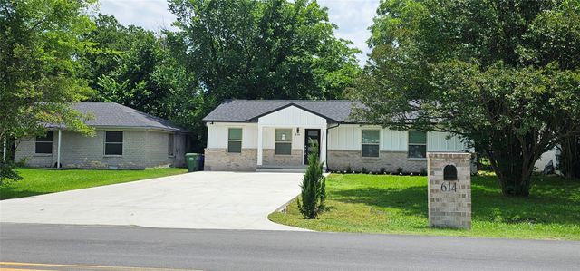 614 E Farmers Road, Seagoville, TX 75159