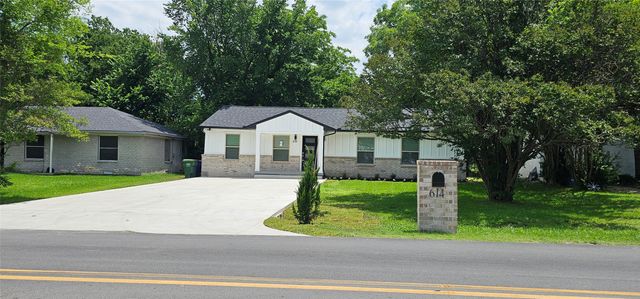 614 E Farmers Road, Seagoville, TX 75159