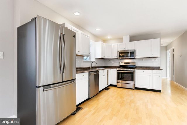 6341 DOGWOOD PL, Falls Church, VA 22041