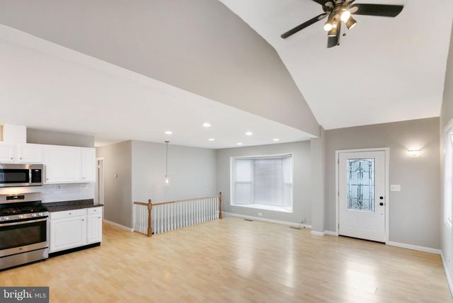 6341 DOGWOOD PL, Falls Church, VA 22041