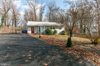 6341 DOGWOOD PL, Falls Church, VA 22041