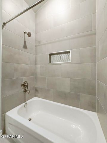 11365 Hidalgo Drive, Socorro, TX 79927