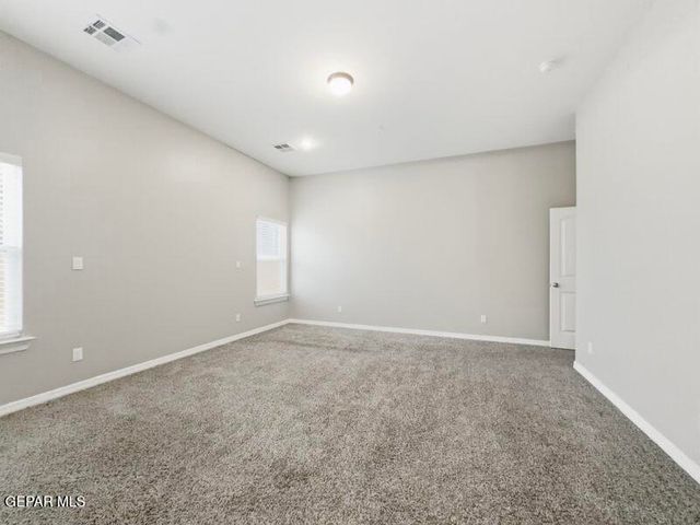 11365 Hidalgo Drive, Socorro, TX 79927