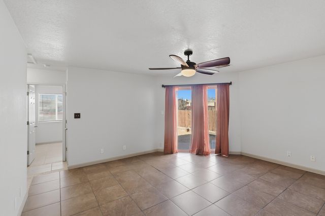 1156 Sand Dune Road NE, Rio Rancho, NM 87144