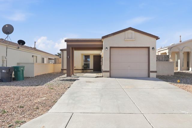 1156 Sand Dune Road NE, Rio Rancho, NM 87144