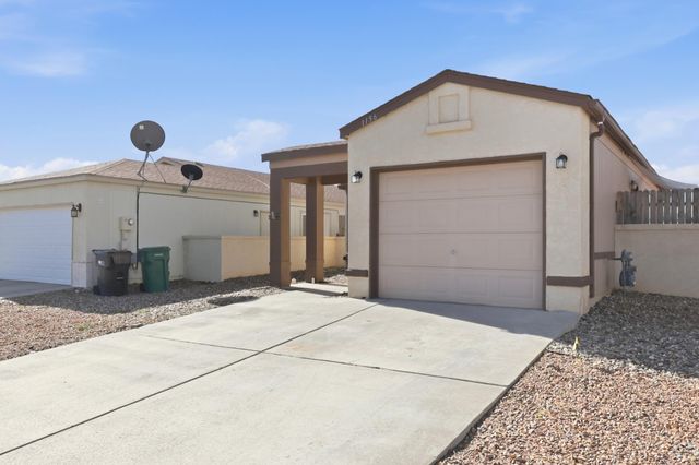 1156 Sand Dune Road NE, Rio Rancho, NM 87144