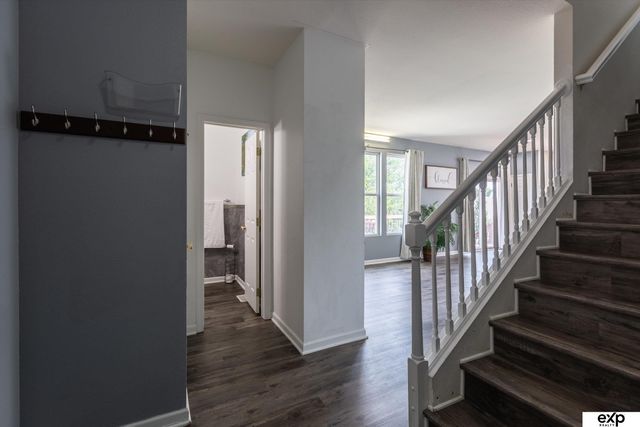 8809 S 167th Street, Omaha, NE 68136