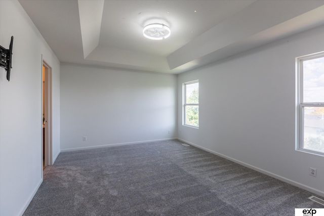 8809 S 167th Street, Omaha, NE 68136